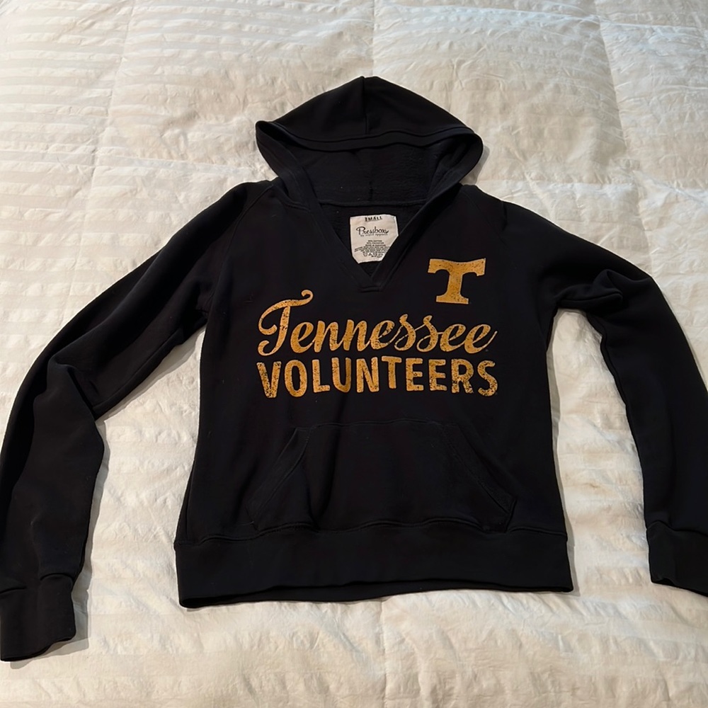 Small Tennessee sweatshirt